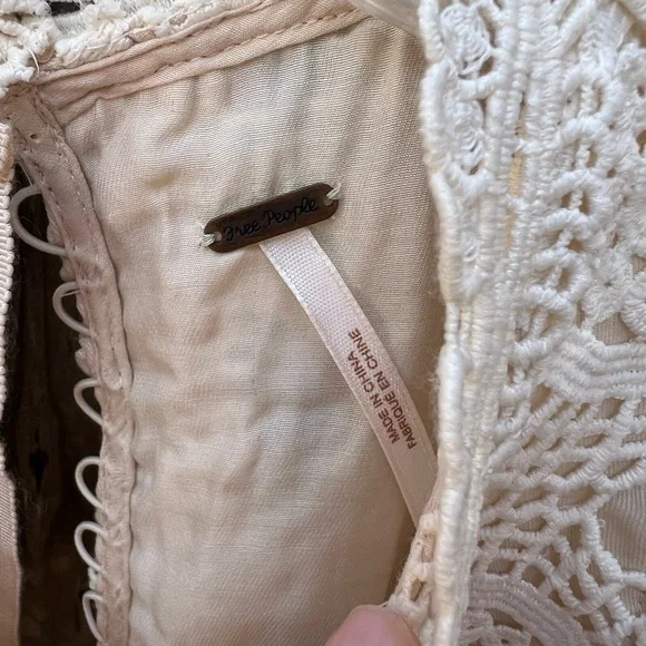 Free People off white lace sleeveless dress - Picture 7 of 9